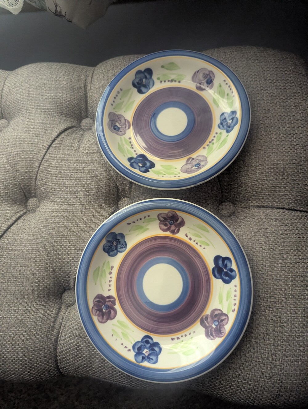 2 Salad Plates